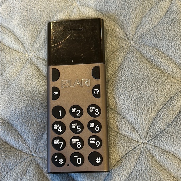 Other - Elari Cell Phone